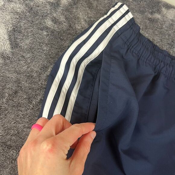 Adidas Windbreaker Joggers Men's L Navy Blue Track Pants Tapered Leg Pockets - Picture 4 of 12